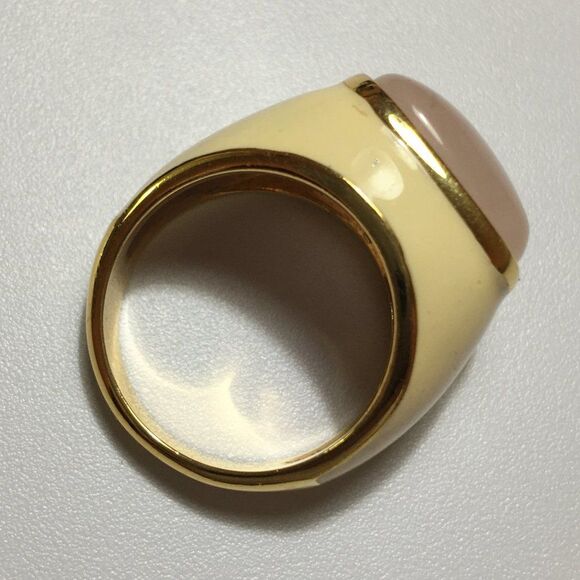 Vintage Rose Quartz Ring Gold Tone Cream Enamel Wide Band Size 7 - Picture 5 of 12